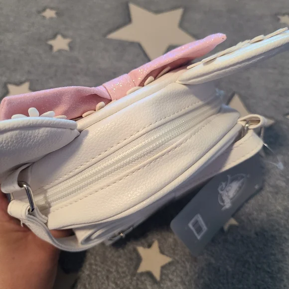 Disney Minnie Mouse Floral Crossbody Bag - Picture 5 of 10